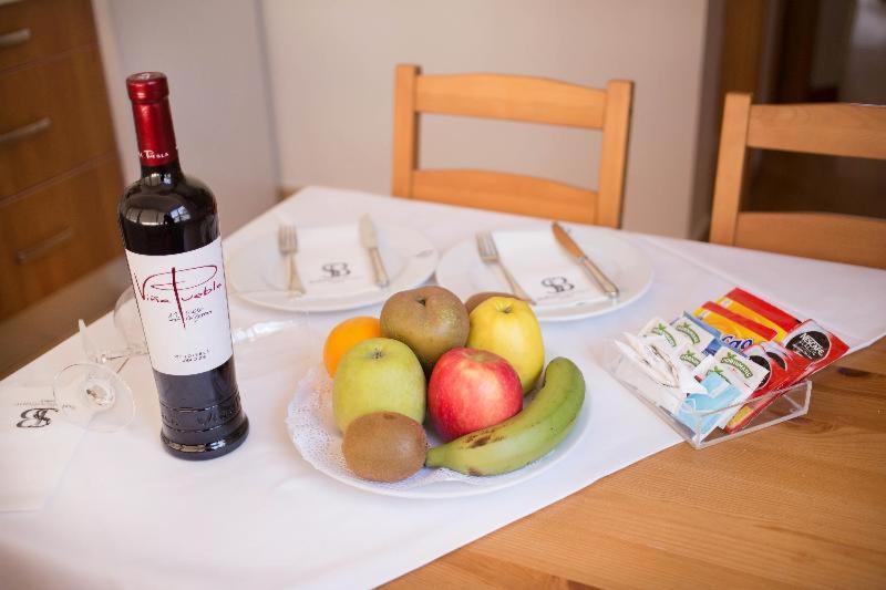 Apartamentos Soho Boutique Plaza Mayor Caces Værelse billede