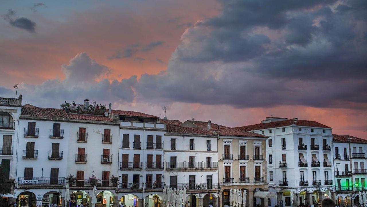 Apartamentos Soho Boutique Plaza Mayor Caces Eksteriør billede